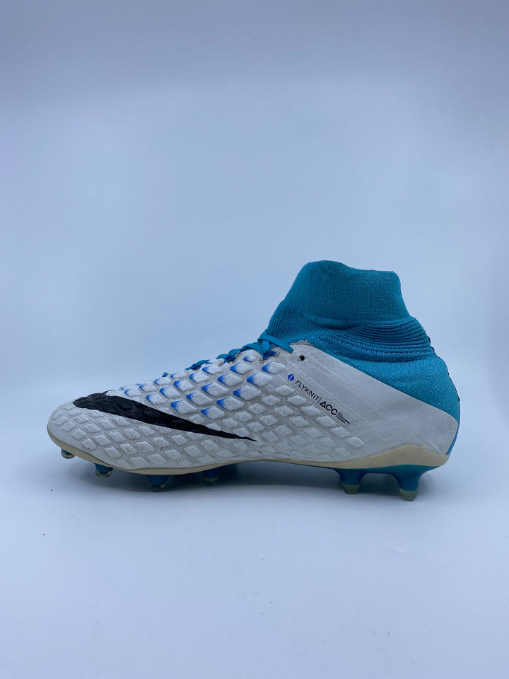 Nike Hypervenom Phantom 3 DF - Size 42
