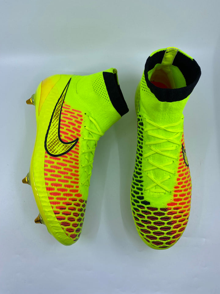 Nike Magista Obra 1 - Size 42