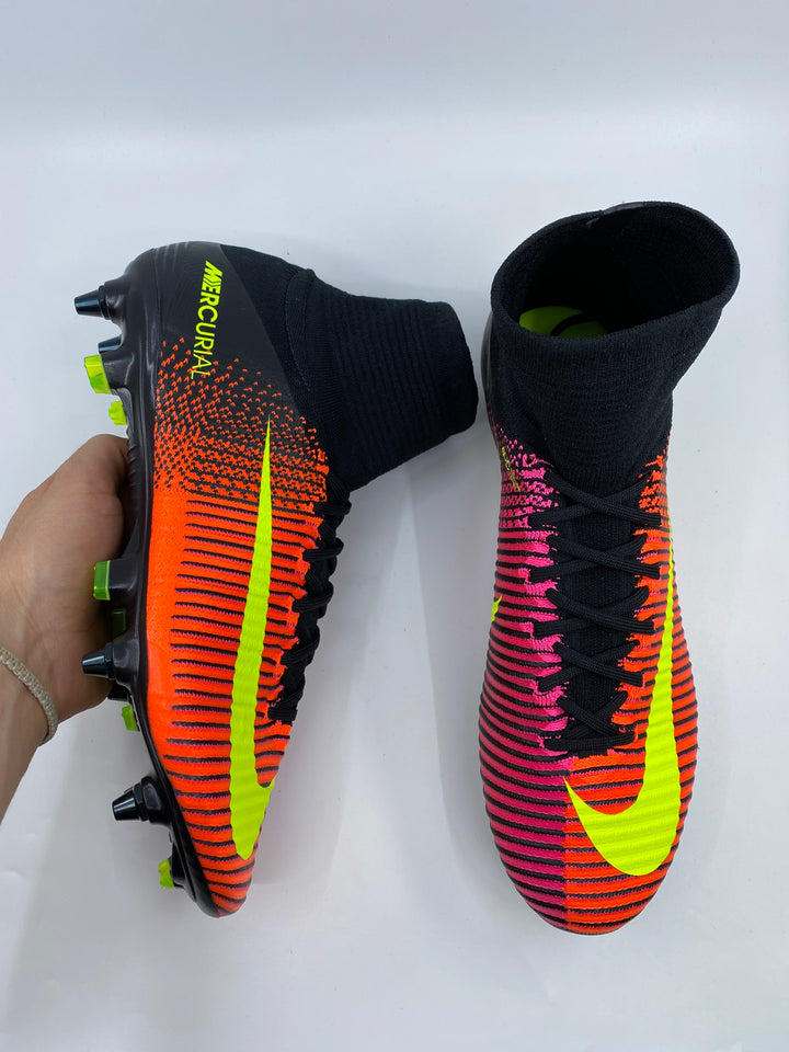 Nike Mercurial Superfly V - Size 44,5