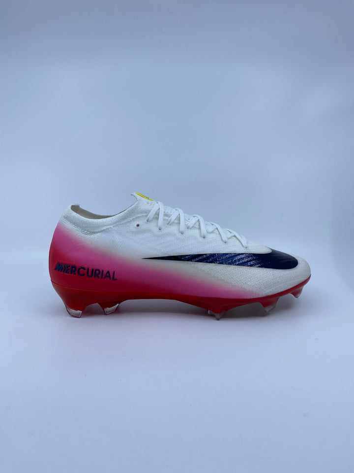 Nike Mercurial Vapor 16 - Size 41
