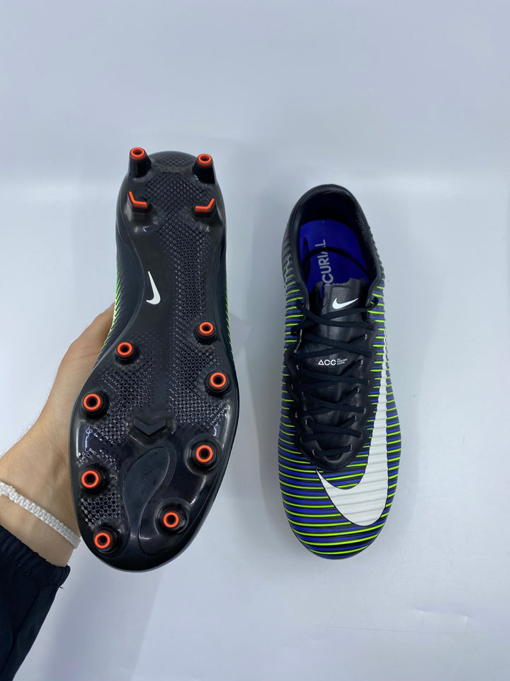 Nike Mercurial Vapor XI - Size 40
