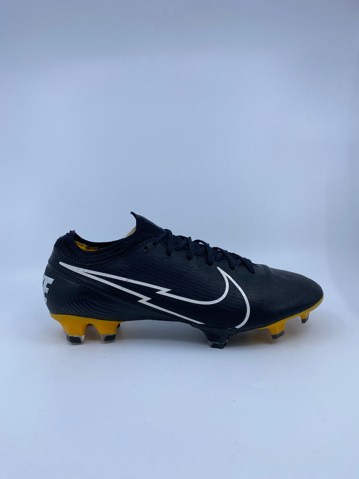 Nike Mercurial Vapor 13 - Size 41