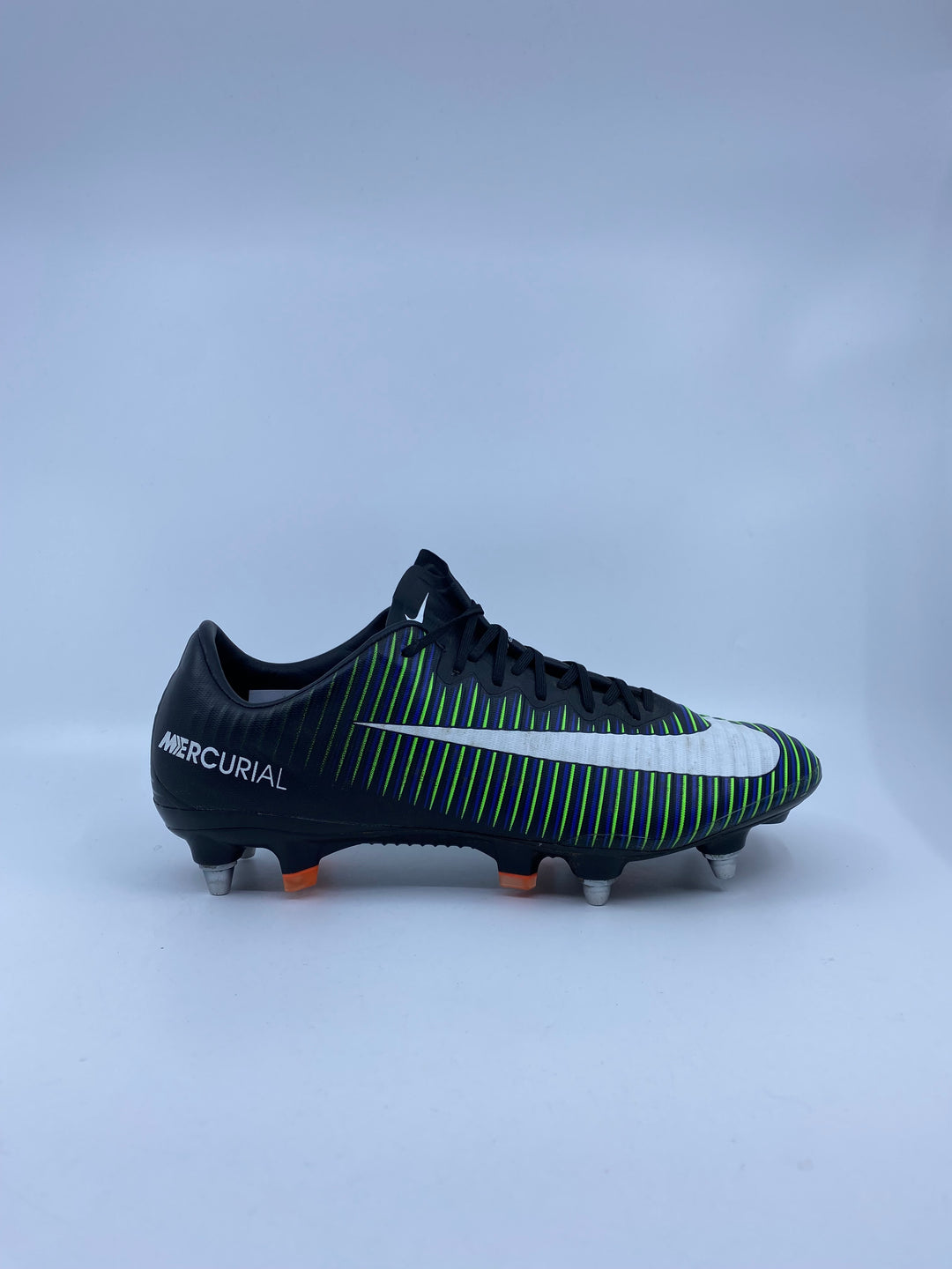 Nike Mercurial Vapor XI - Size 40