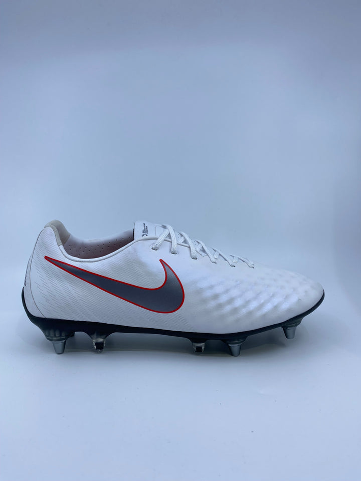 Nike Magista Opus II World Cup 2018 - Size 41