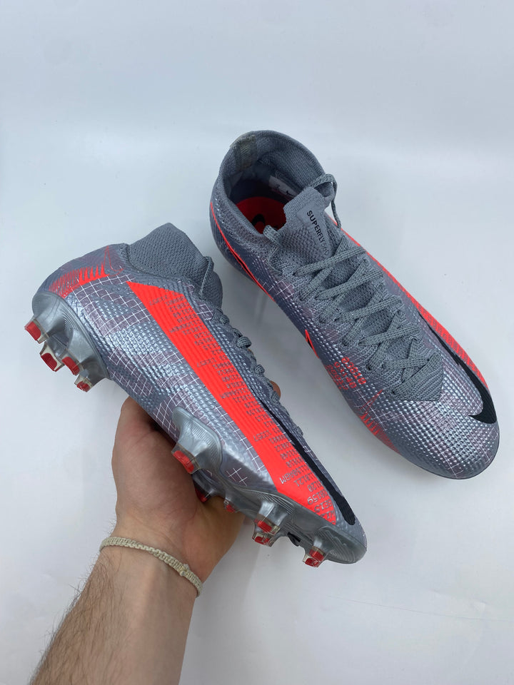 Nike Mercurial Superfly 7 - Size 41