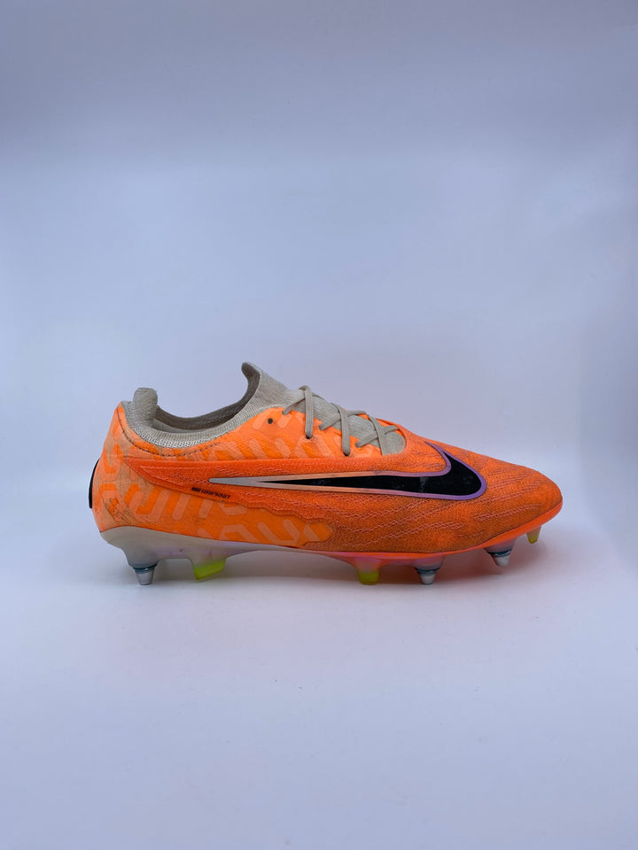 Nike Phantom GX - Size 43