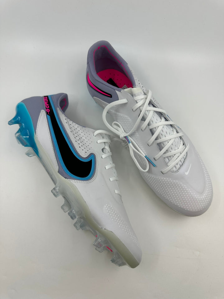 Nike Tiempo Legend 9 - Size 42,5 & 44,5