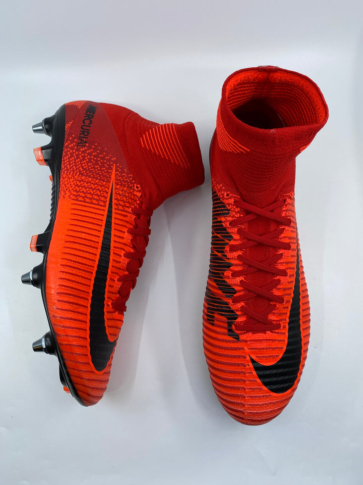 Nike Mercurial Superfly V - Size 44,5