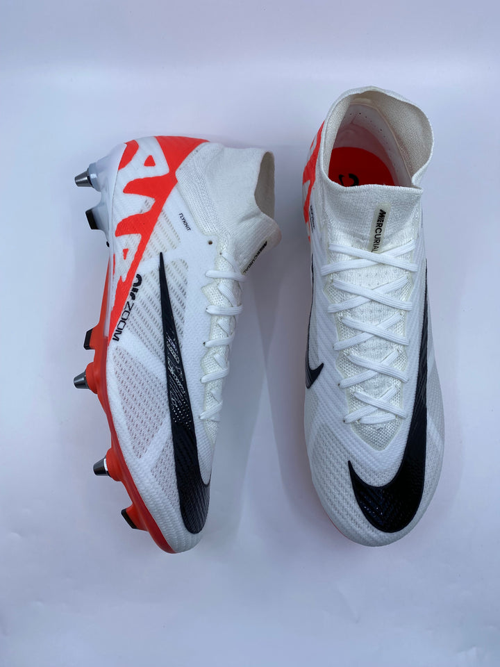 Nike Mercurial Superfly 9 - Size 45