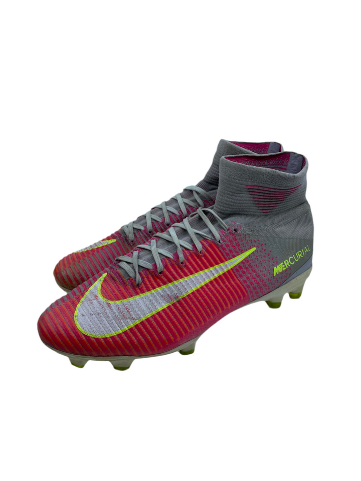 Nike Mercurial Superfly 5 - Size 43