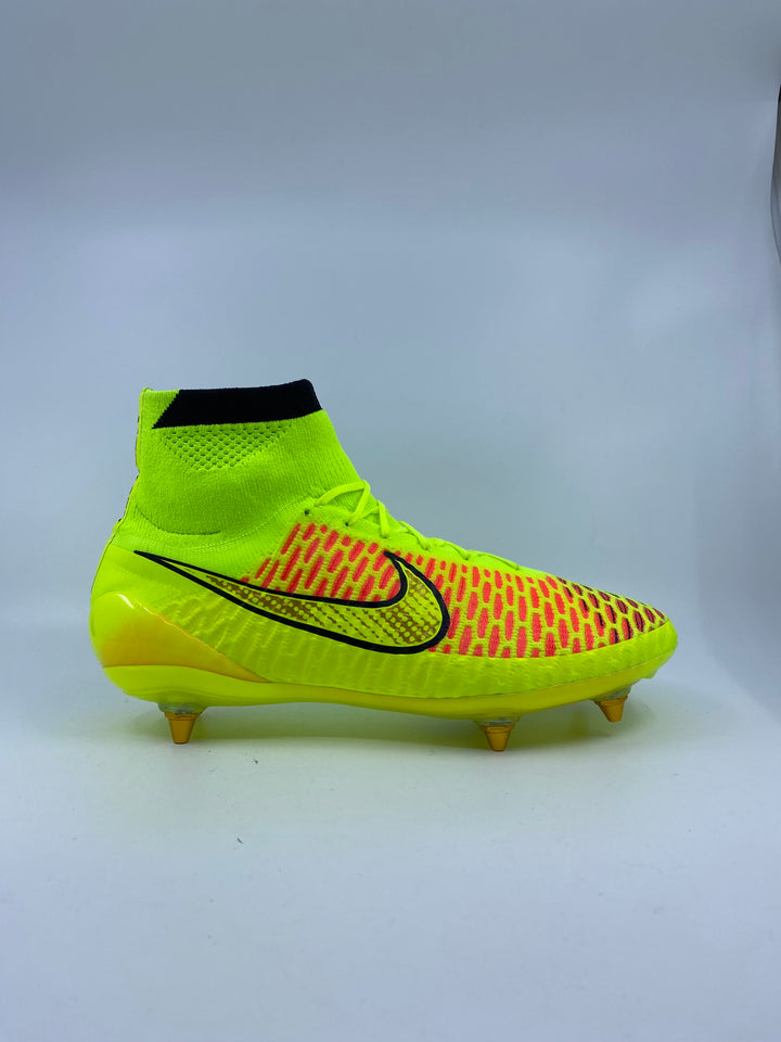 Nike Magista Obra 1 - Size 42