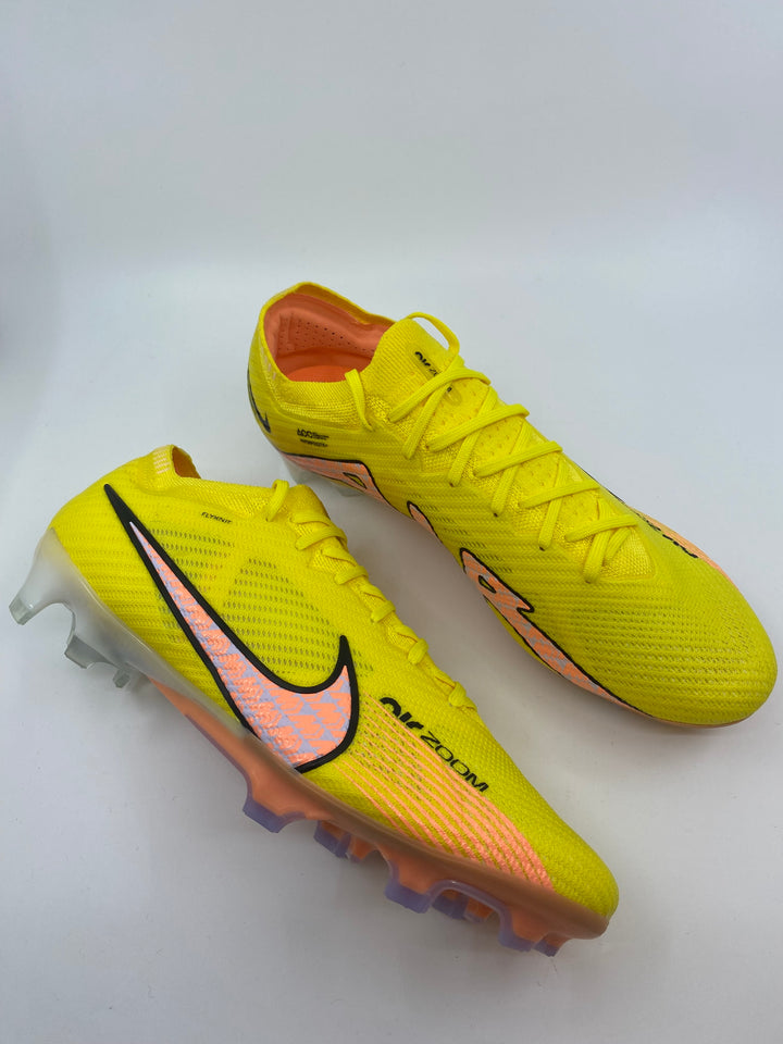 Nike Air Zoom Mercurial Vapor 15 - Size 40,5