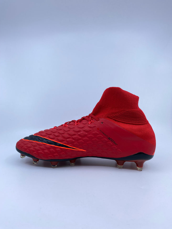 Nike Hypervenom Phantom 3 DF - Size 41
