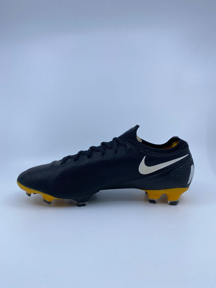 Nike Mercurial Vapor 13 - Size 41