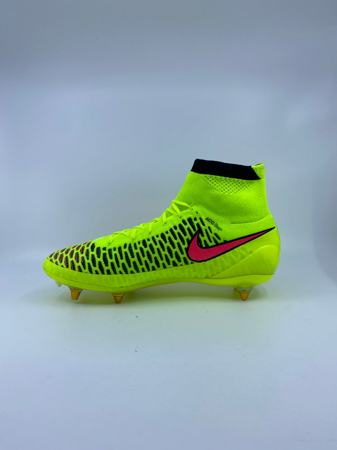 Nike Magista Obra 1 - Size 42