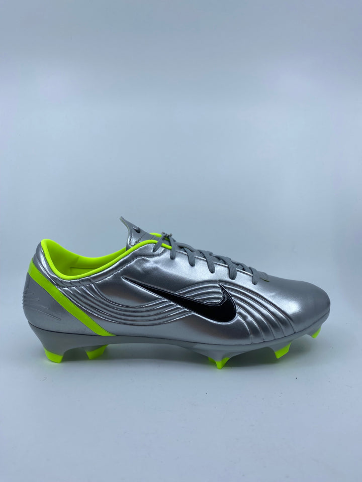 Nike Mercurial Vapor 16 R9 - Size 44,5