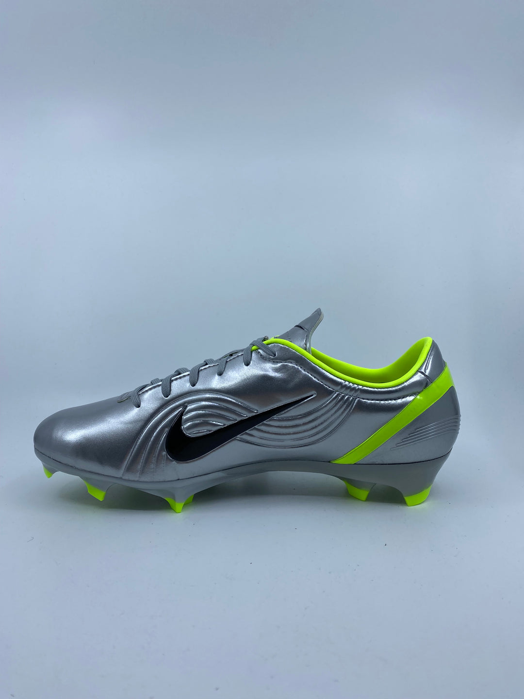 Nike Mercurial Vapor 16 R9 - Size 44,5