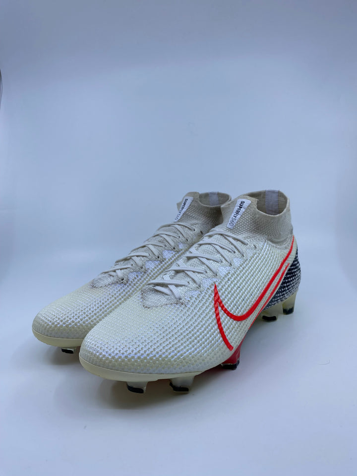 Nike Mercurial Superfly 7 - Size 41