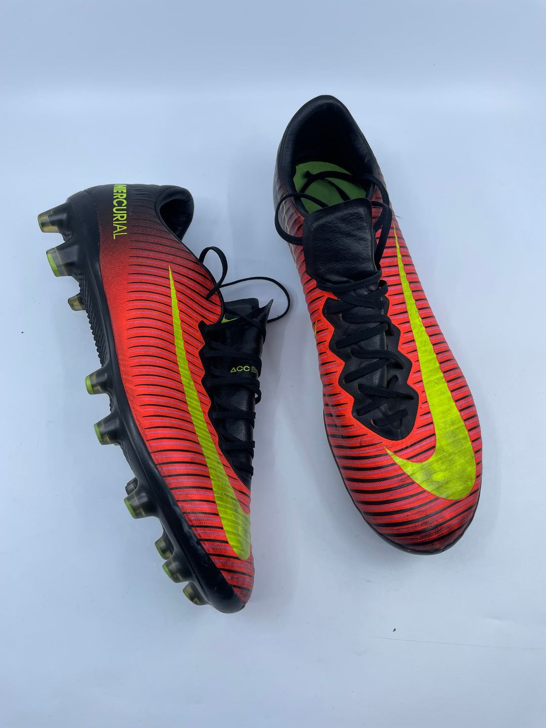 Nike Mercurial Vapor XI - Size 40