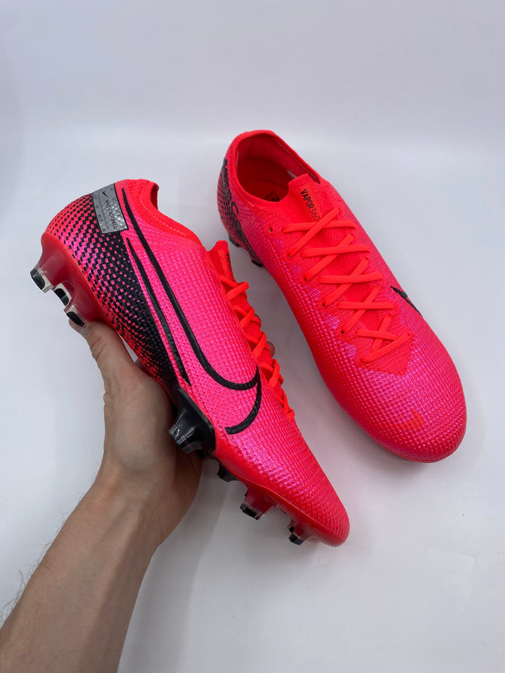 Nike Mercurial Vapor 13 - Size 40 & 47,5
