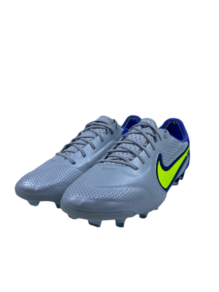Nike Tiempo Legend 9 - Size 42