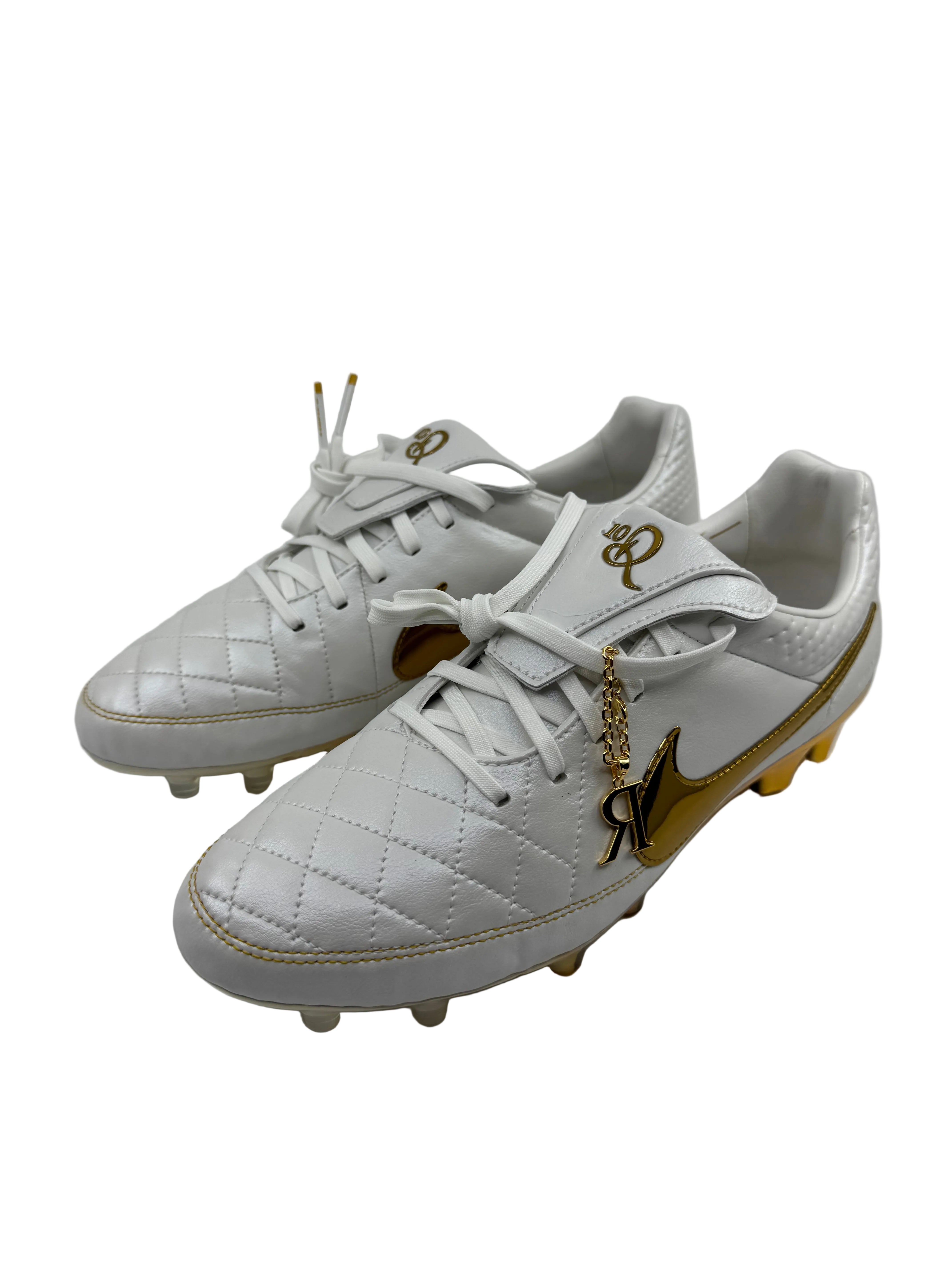 Nike Tiempo Legend Ronaldinho - Size 44,5 – Forza by ShoeGems