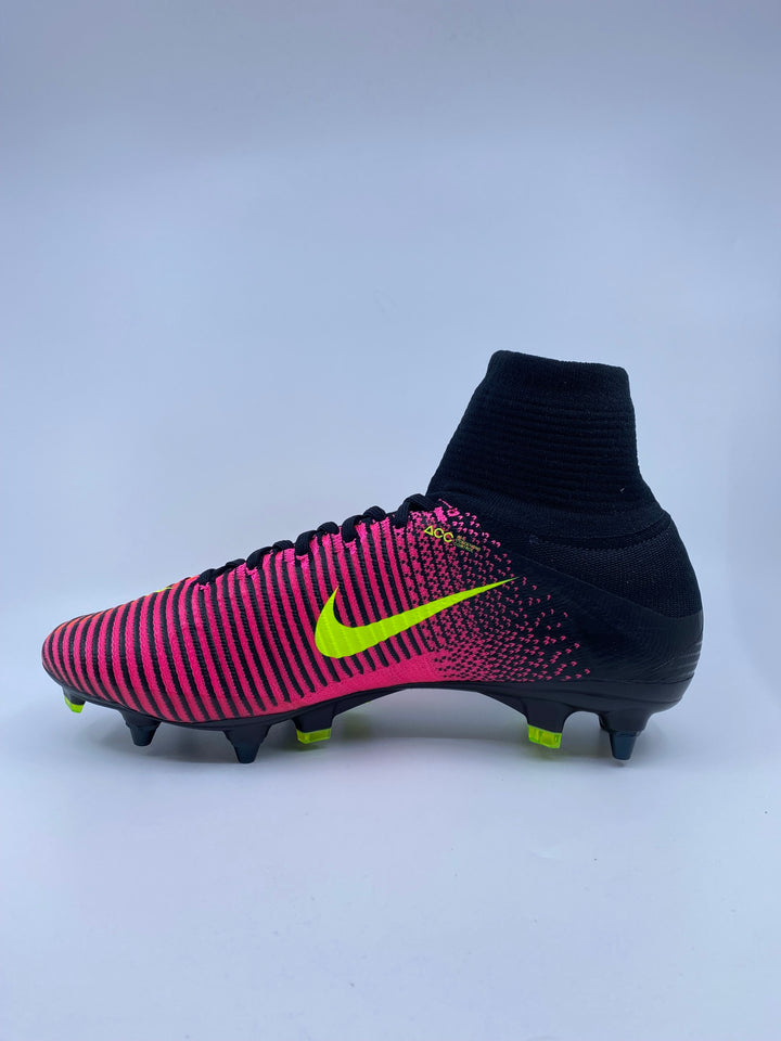 Nike Mercurial Superfly V - Size 44,5