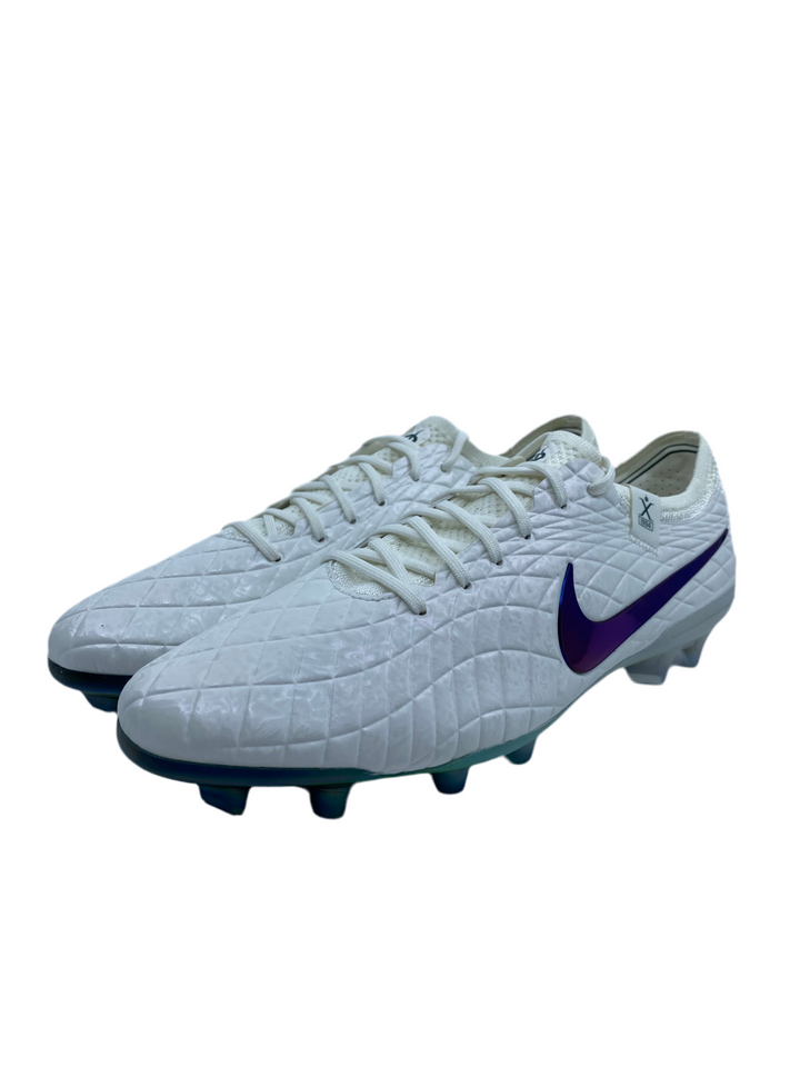 Nike Tiempo Legend 10 Pearl - Size 44