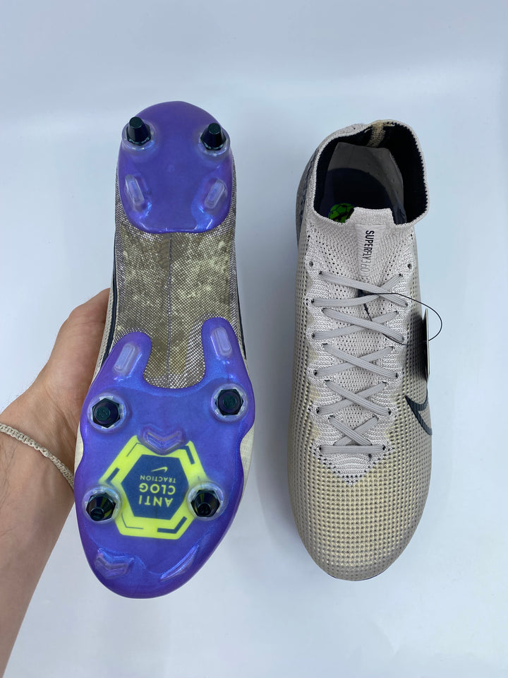 Nike Mercurial Superfly 7 - Size 45