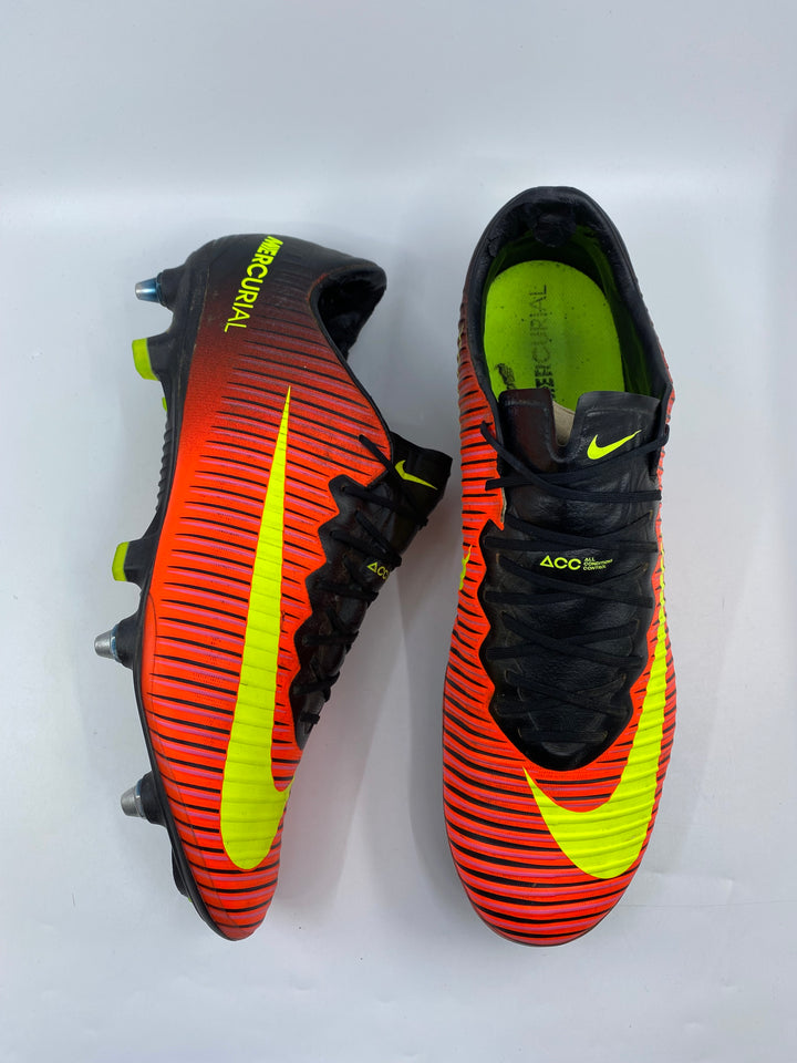 Nike Mercurial Vapor XI - Size 46