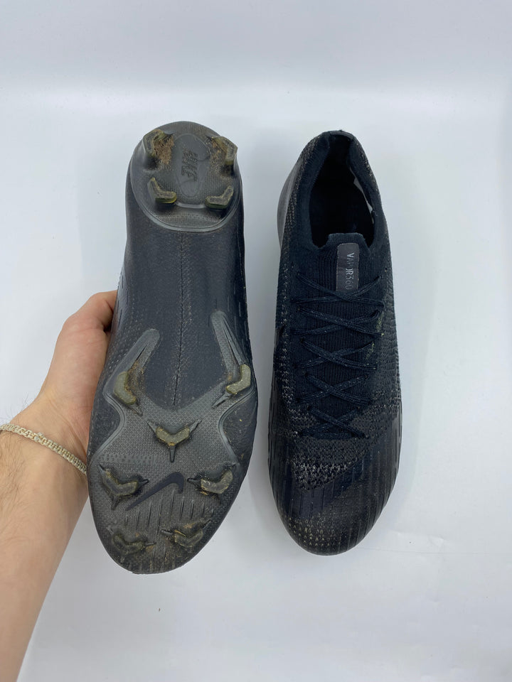 Nike Mercurial Vapor 12 - Size 43