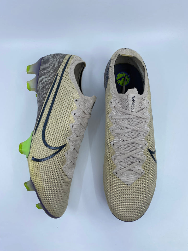 Nike Mercurial Vapor 13 - Size 44