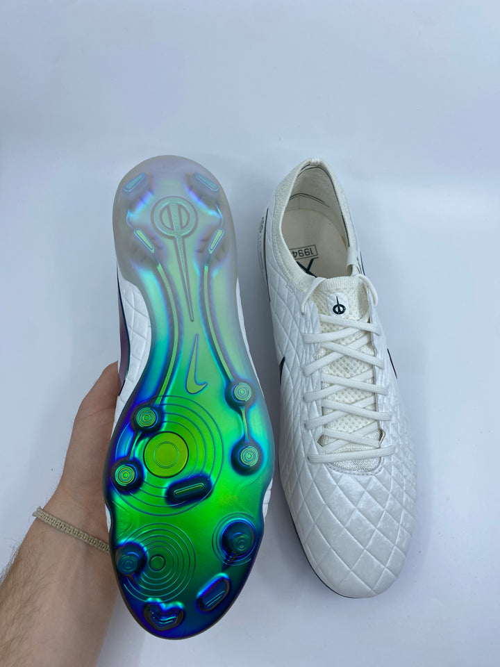 Nike Tiempo Legend 10 Pearl - Size 44