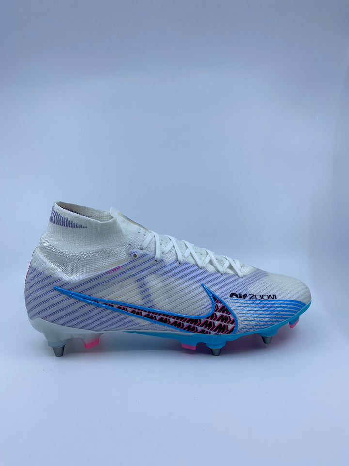 Nike Mercurial Superfly 9 - Size 45