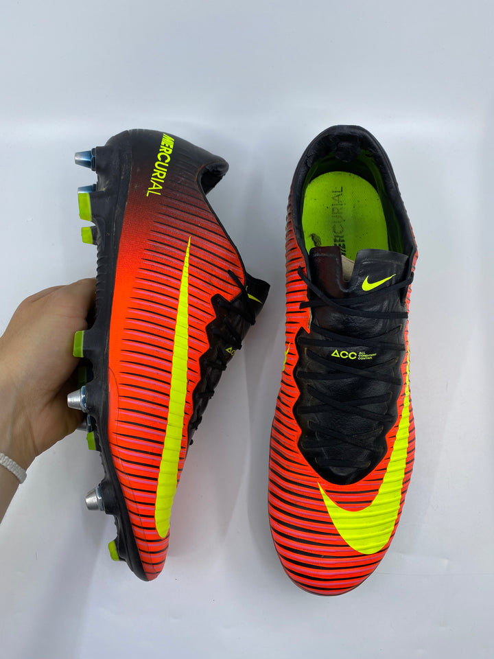 Nike Mercurial Vapor XI - Size 46