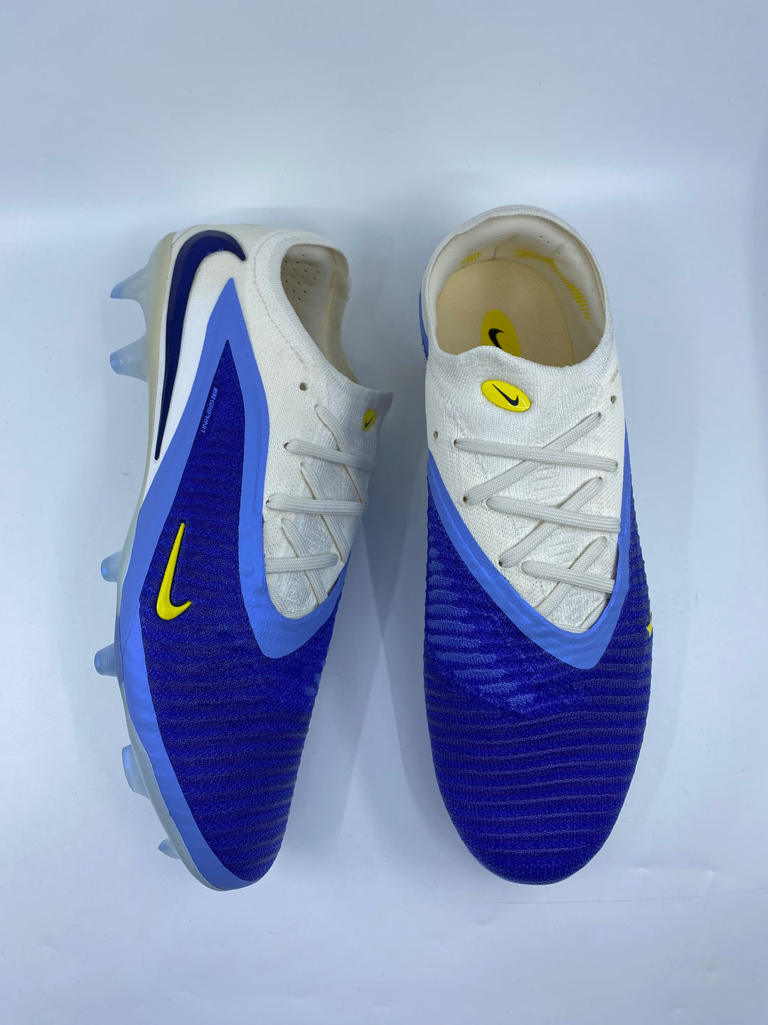 Nike Phantom 6 - Size 44