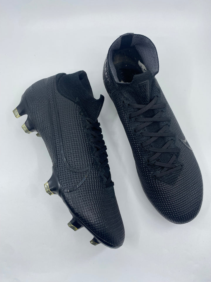 Nike Mercurial Superfly 7 Blackout - Size 41