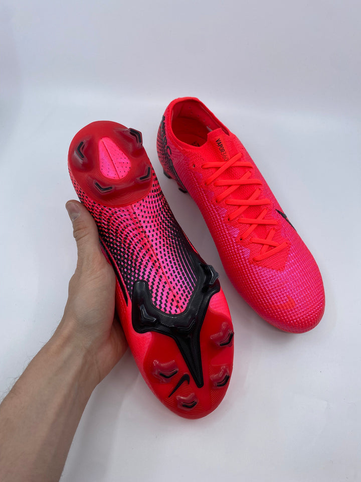 Nike Mercurial Vapor 13 - Size 40 & 47,5
