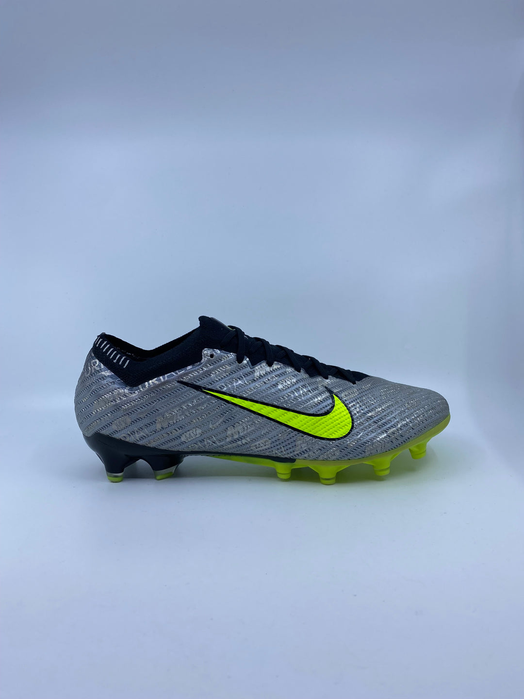 Nike Mercurial Vapor 15 - Size 43