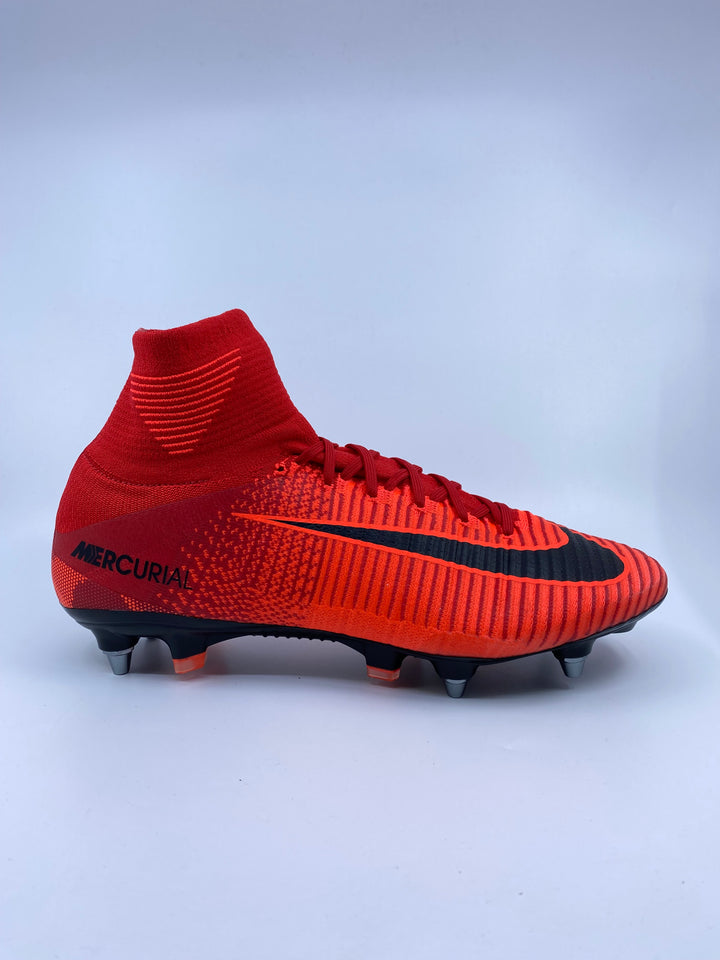 Nike Mercurial Superfly V - Size 44,5