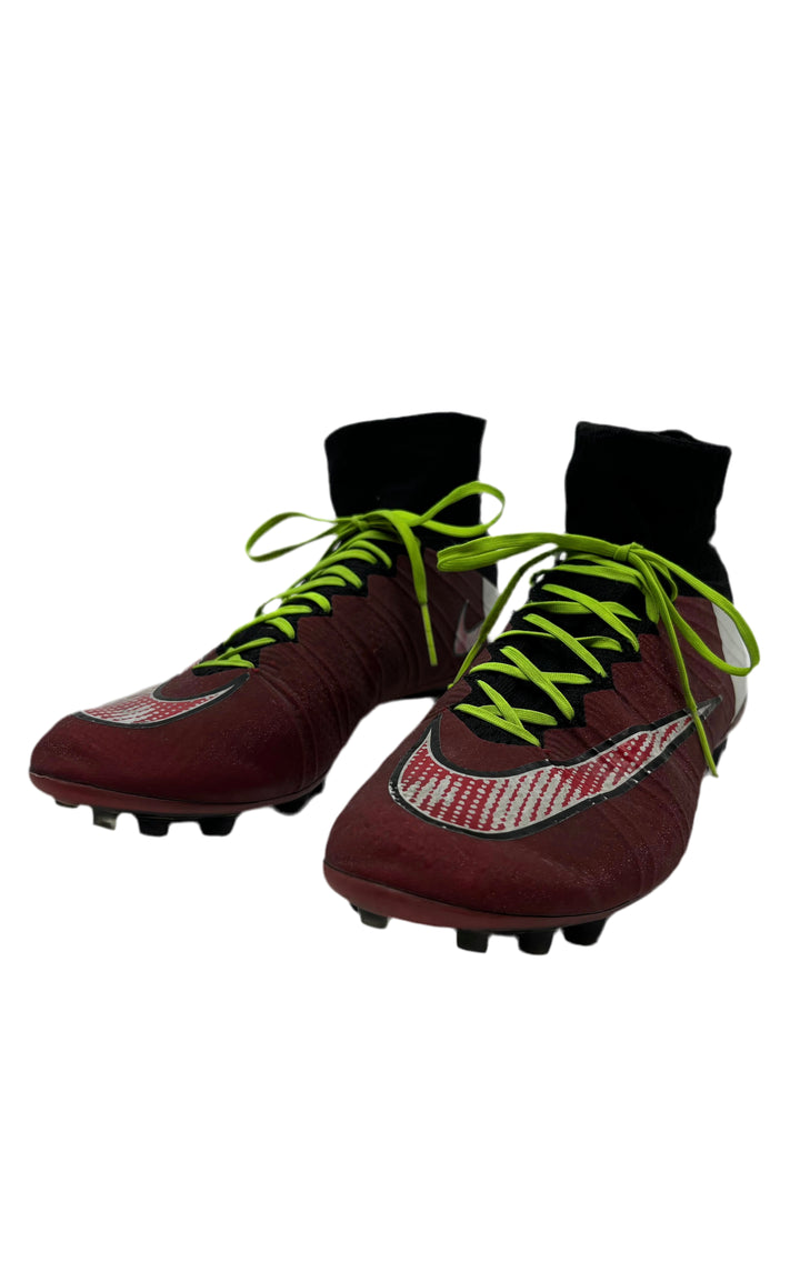 Nike Mercurial Superfly IV - Size 40