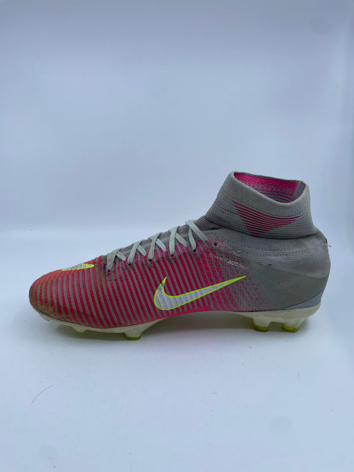 Nike Mercurial Superfly 5 - Size 43