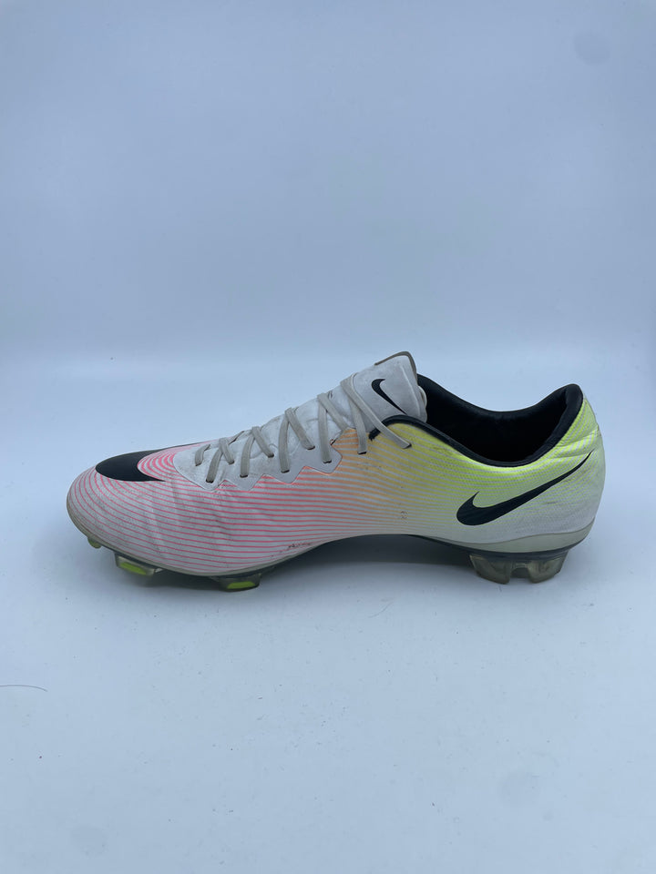 Nike Mercurial Vapor X - Size 38,5