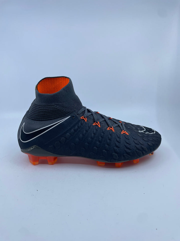 Nike Hypervenom Phantom 3 DF - Size 40,5