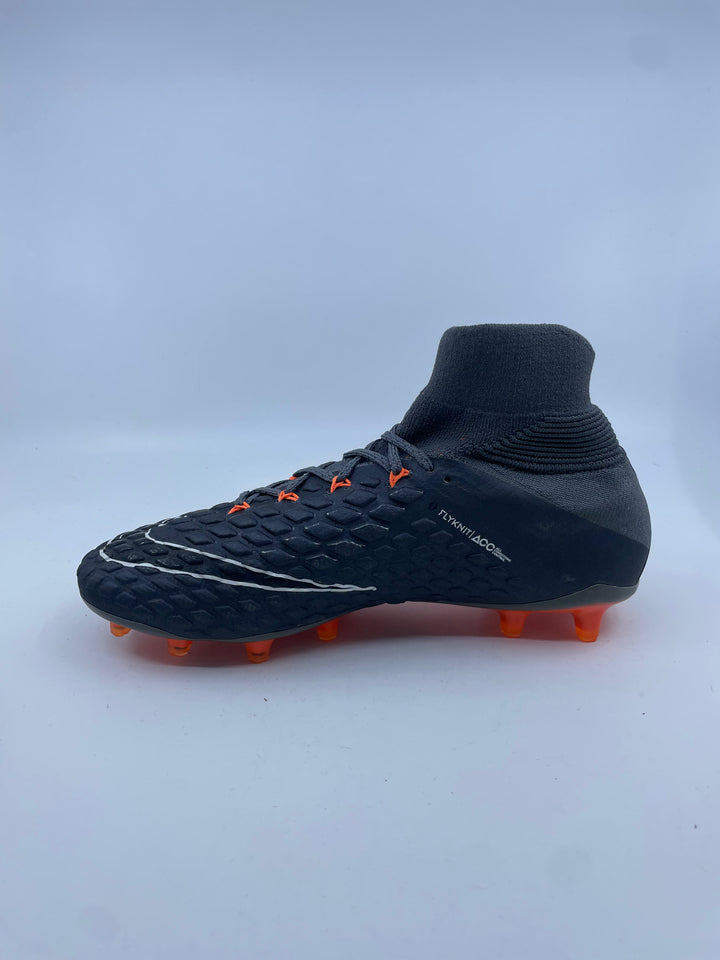 Nike Hypervenom Phantom 3 DF - Size 40,5