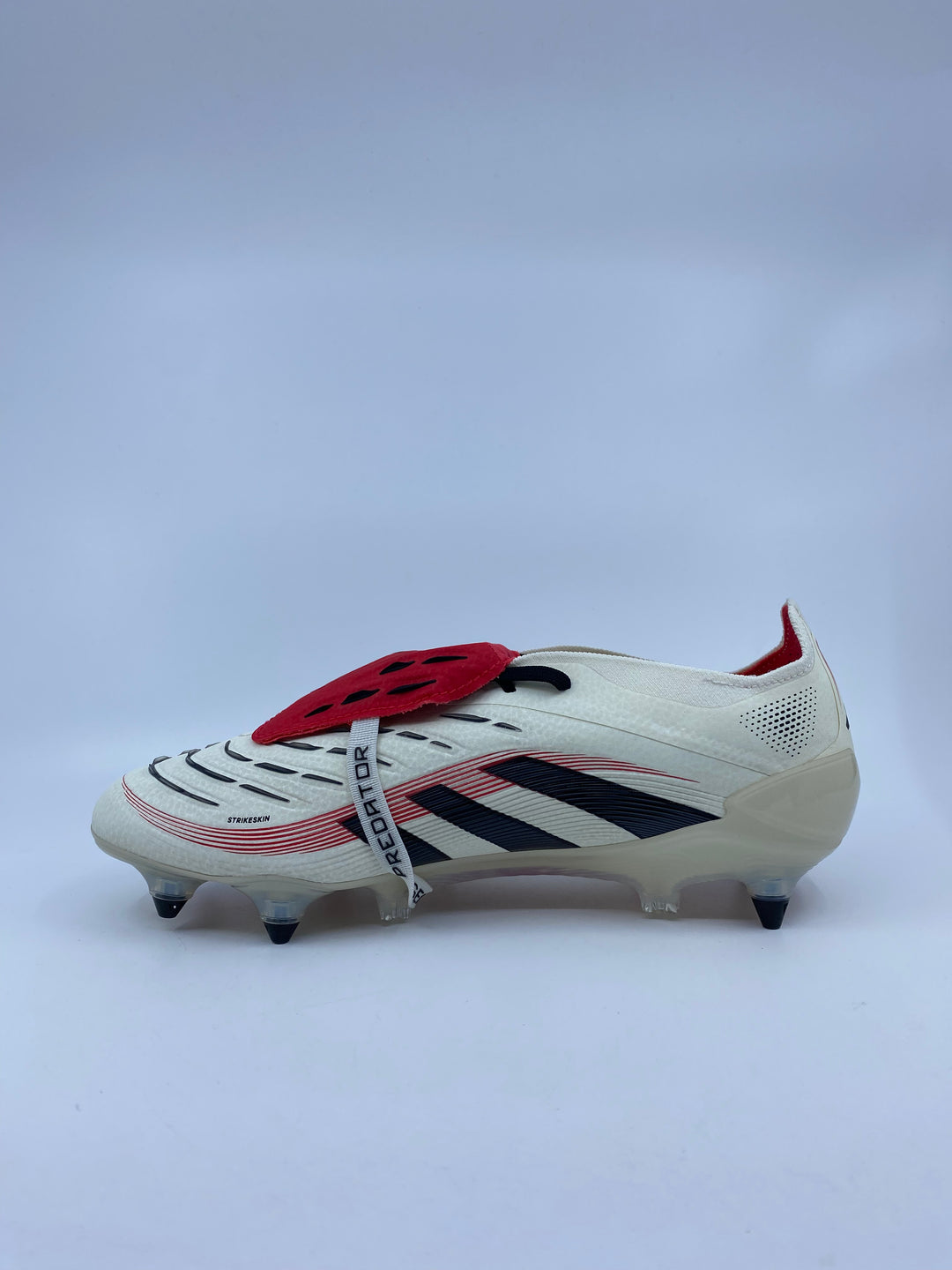 Adidas Predator Elite - Size 42