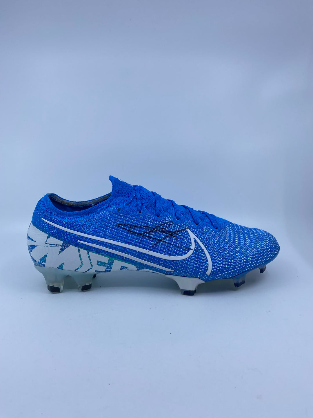 Nike Mercurial Vapor 13 Signed by Hazard - Size 42,5