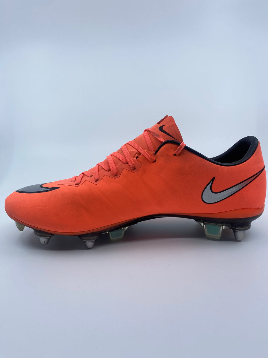Nike Mercurial Vapor X Size 40 ShoeGems.store