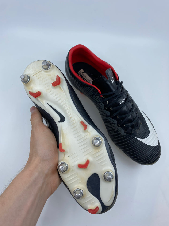 Nike Mercurial Vapor XI - Size 41