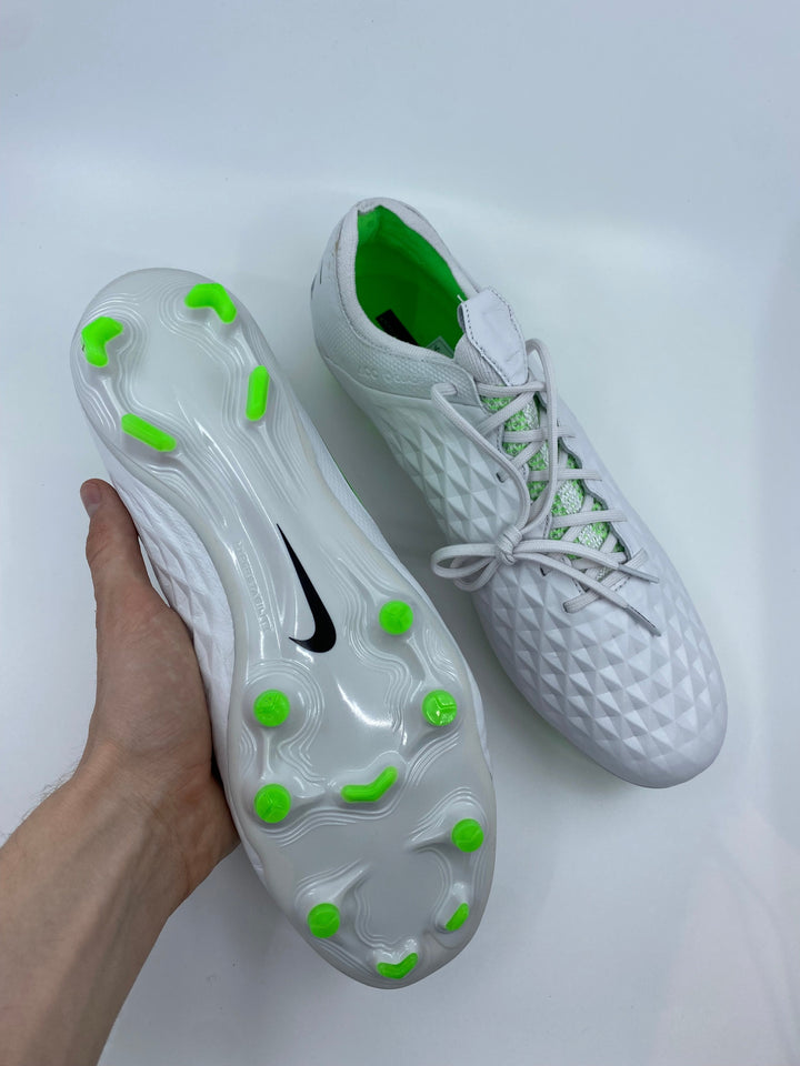 Nike Tiempo Legend 8 - Size 44